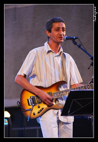 Chanteur du groupe latino Baxtter